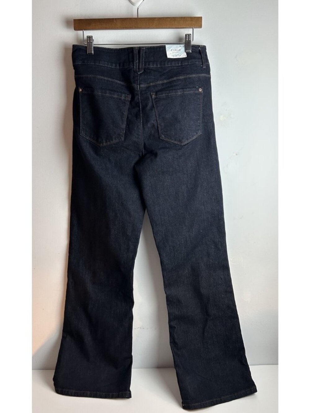 NWT CURVE APPEAL  Size 10/30 High Rise Flare Dark Blue Stretch Jeans Color Rinse - Picture 2 of 12